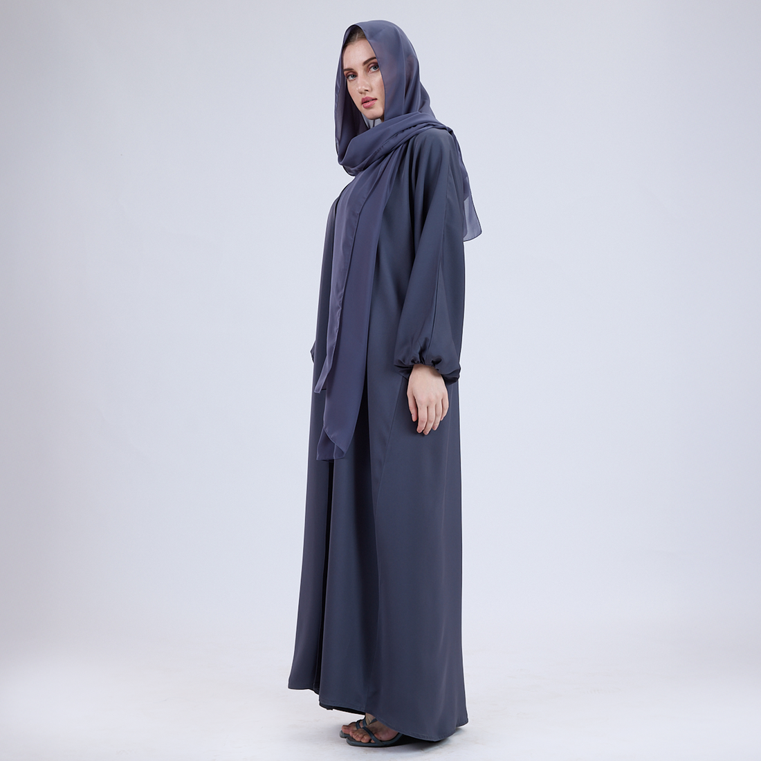 Nida Open Abaya with Elastic Sleeves