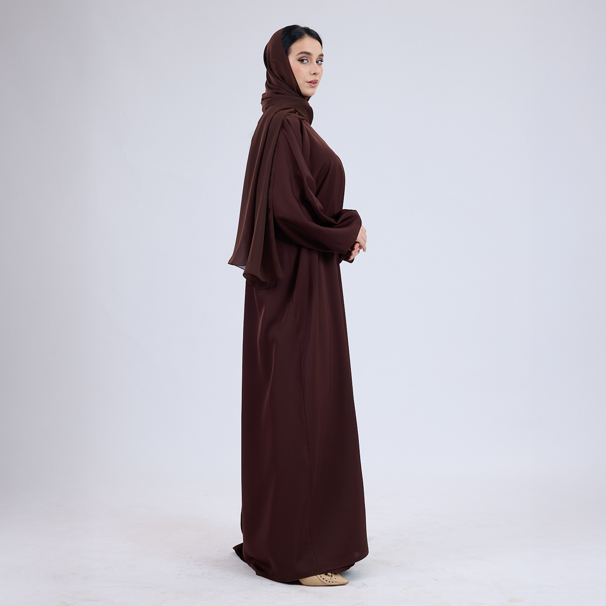 Nida Open Abaya with Elastic Sleeves