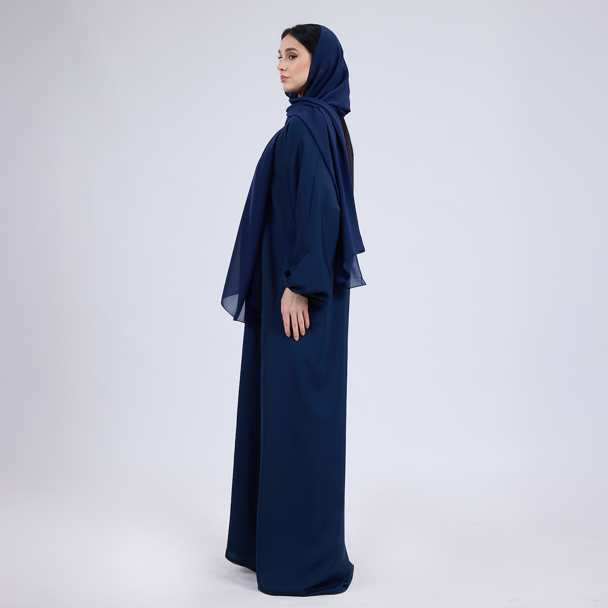 Nida Open Abaya with Elastic Sleeves