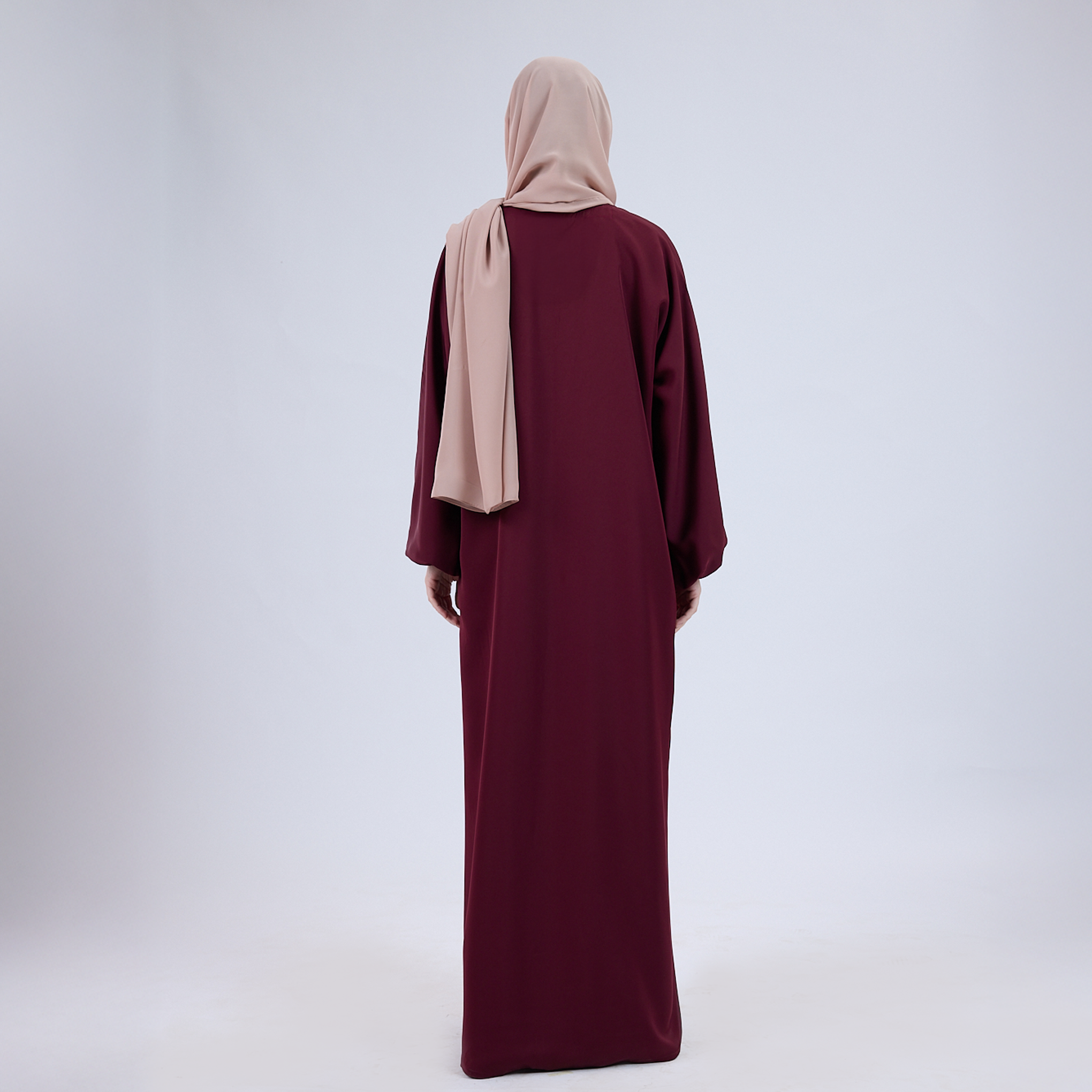 Nida Open Abaya with Elastic Sleeves