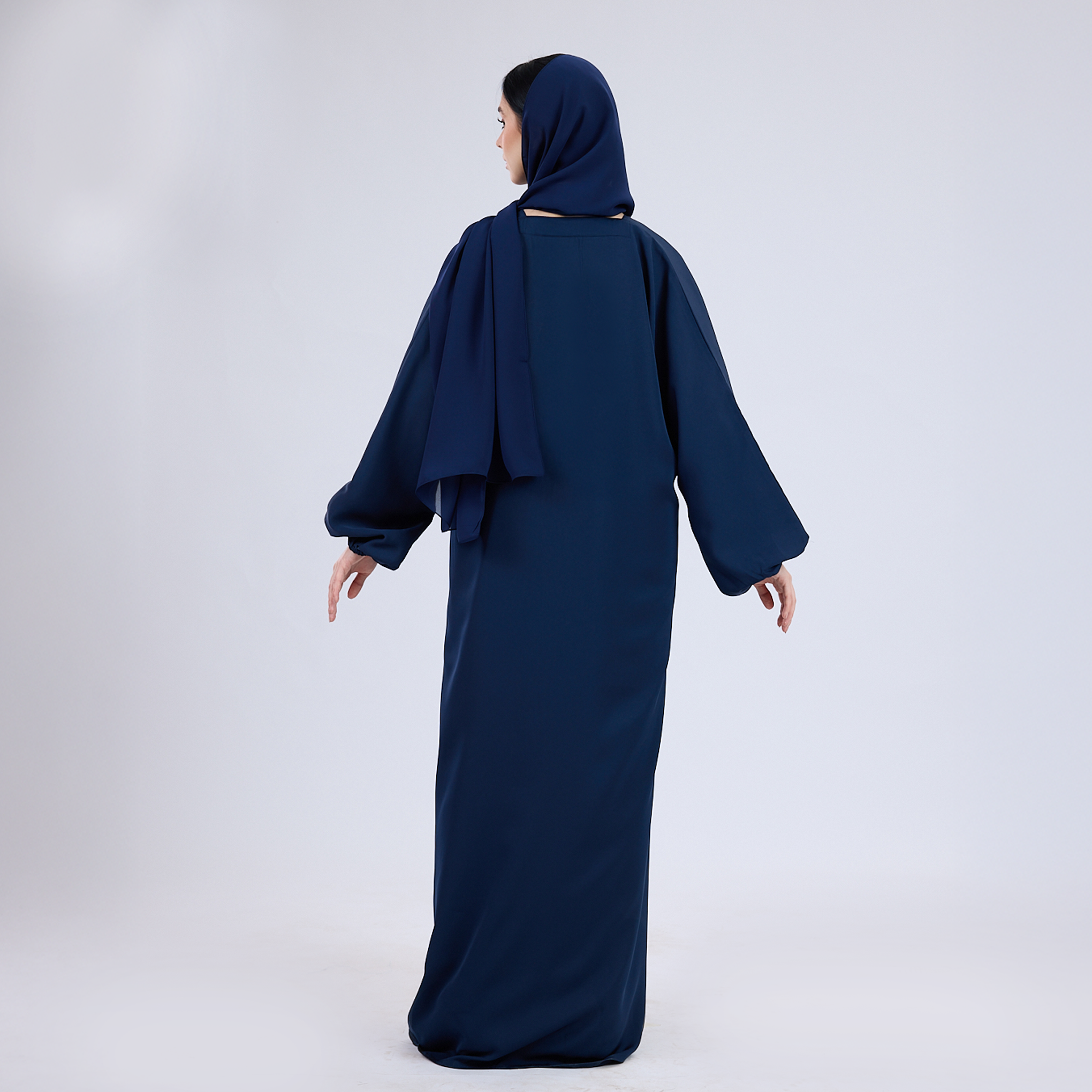 Nida Open Abaya with Elastic Sleeves