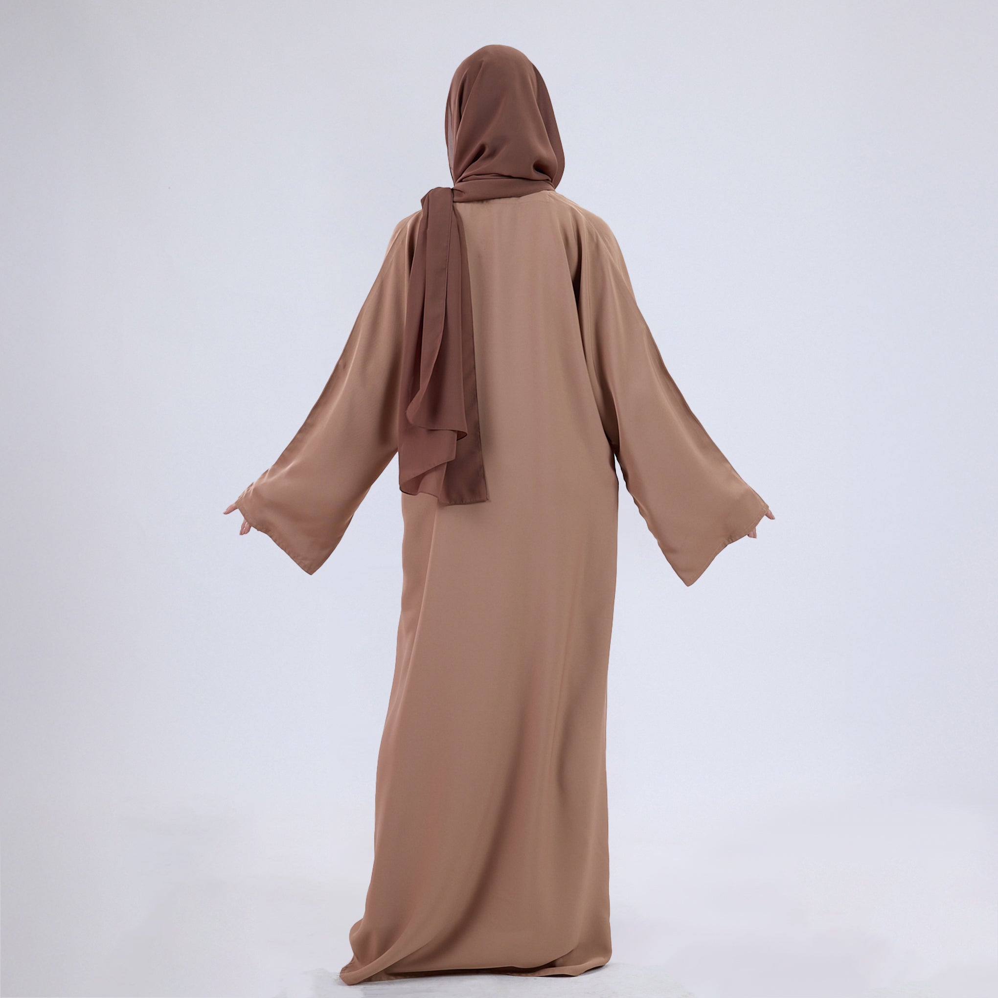 Nida Fabric Classic Closed Abaya With Wide Sleeves Camel Brown