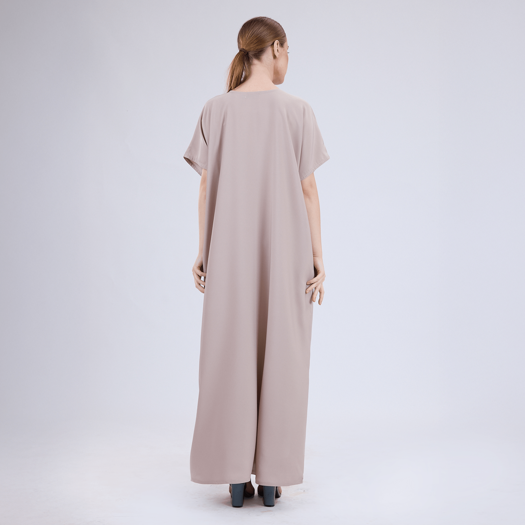 Nida Half Sleeve Inner Slip for Open Abayas
