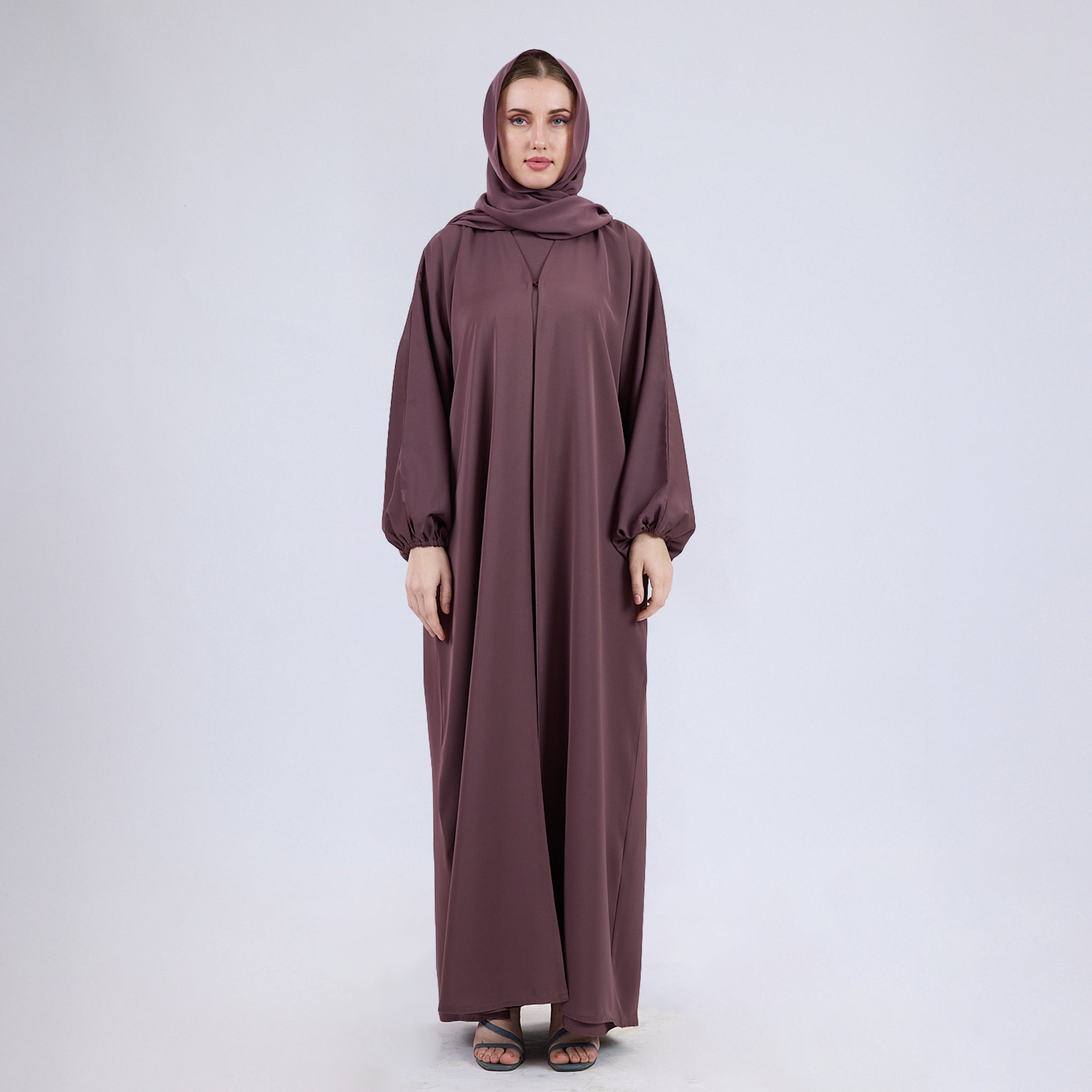 Nida Open Abaya with Elastic Sleeves