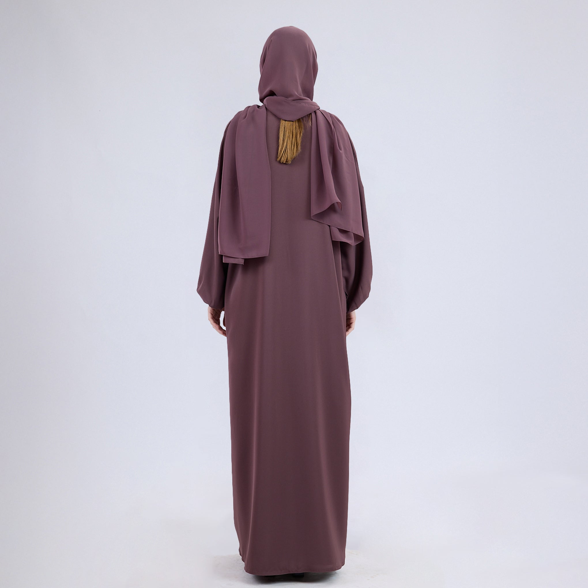 Nida Open Abaya with Elastic Sleeves