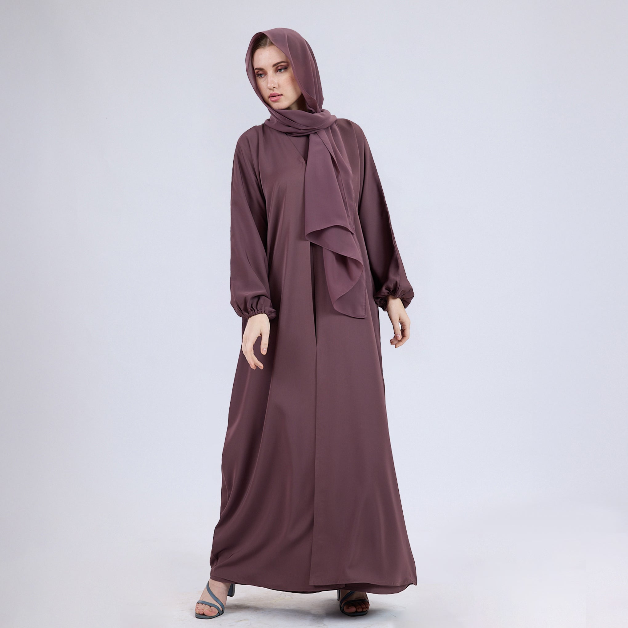 Nida Open Abaya with Elastic Sleeves